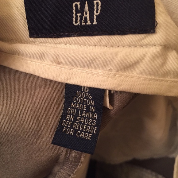 Gap skirt...grey khaki color - Picture 3 of 6